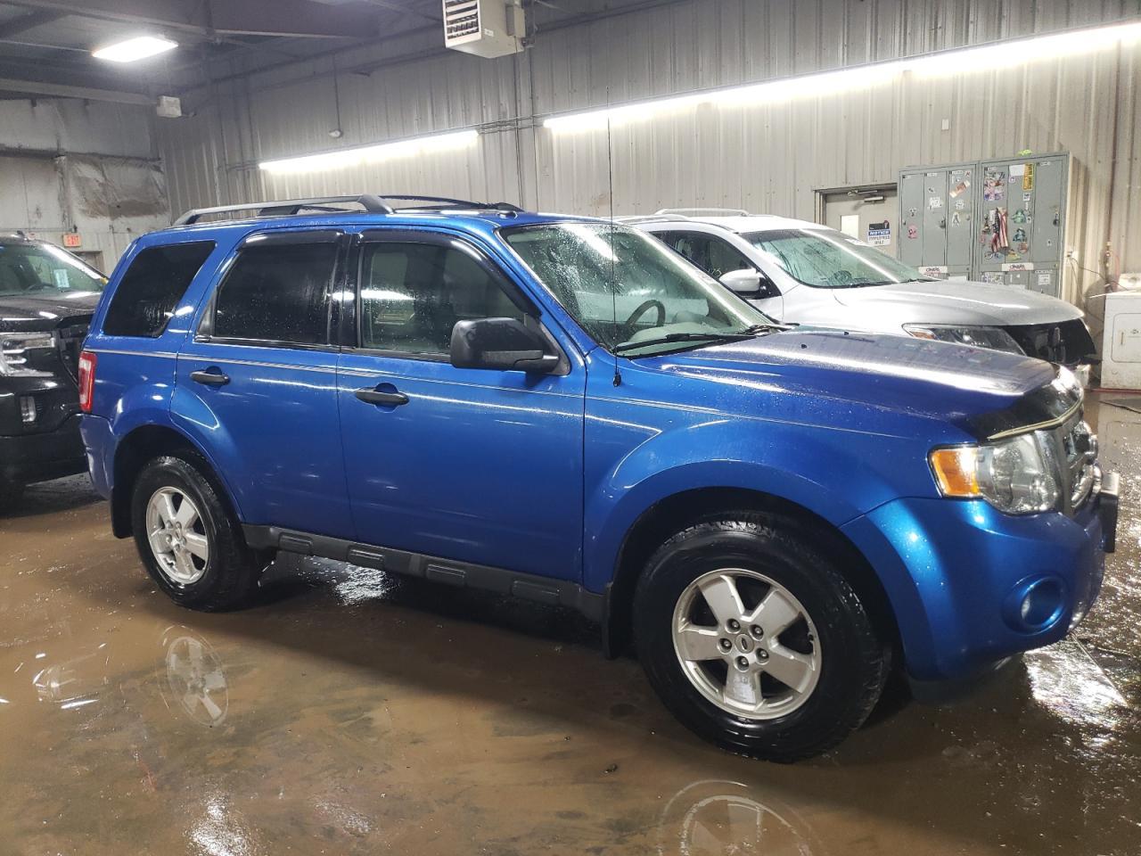 2012 FORD ESCAPE XLT - Фото 4
