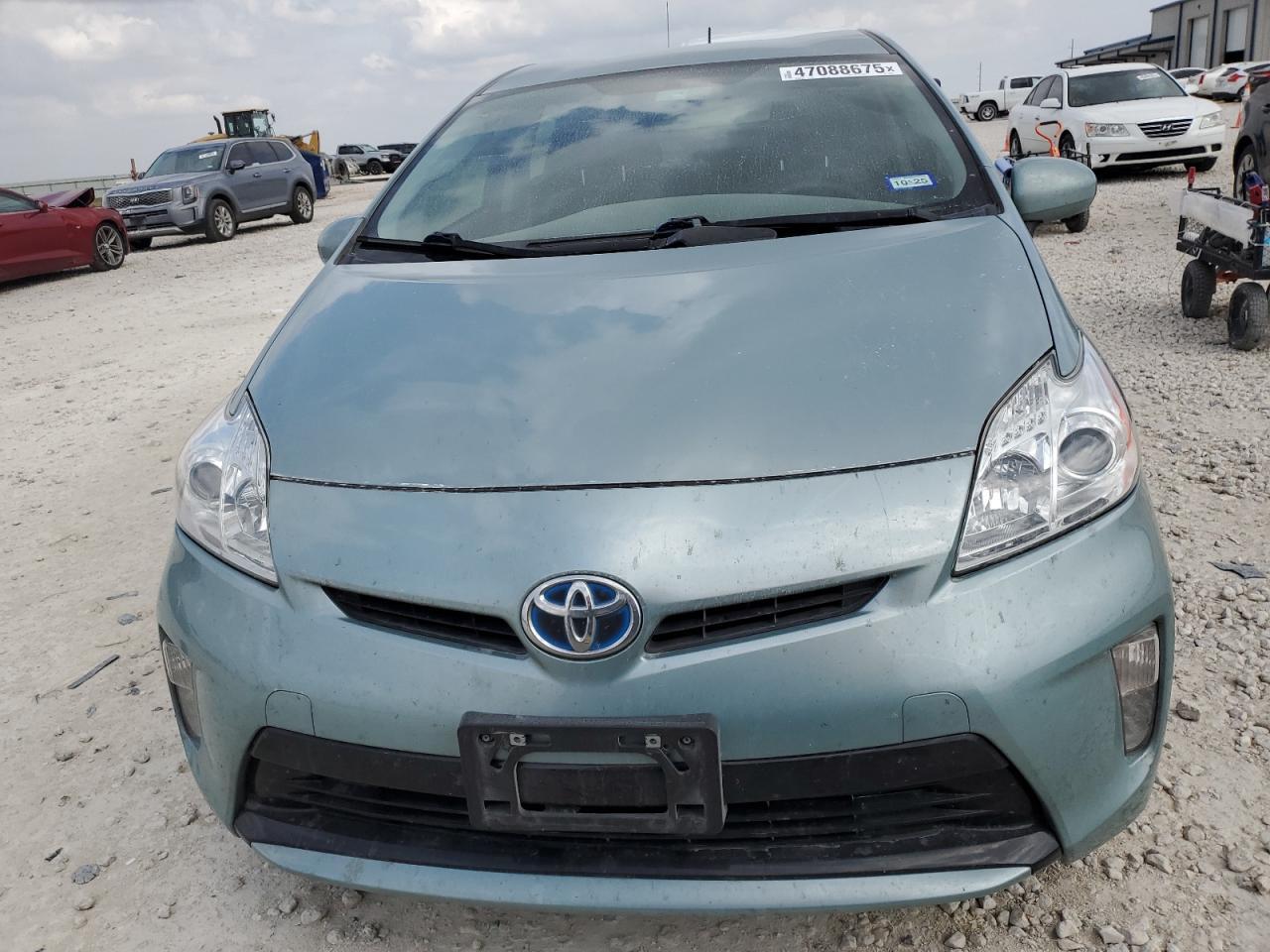 2015 TOYOTA PRIUS - Image 5