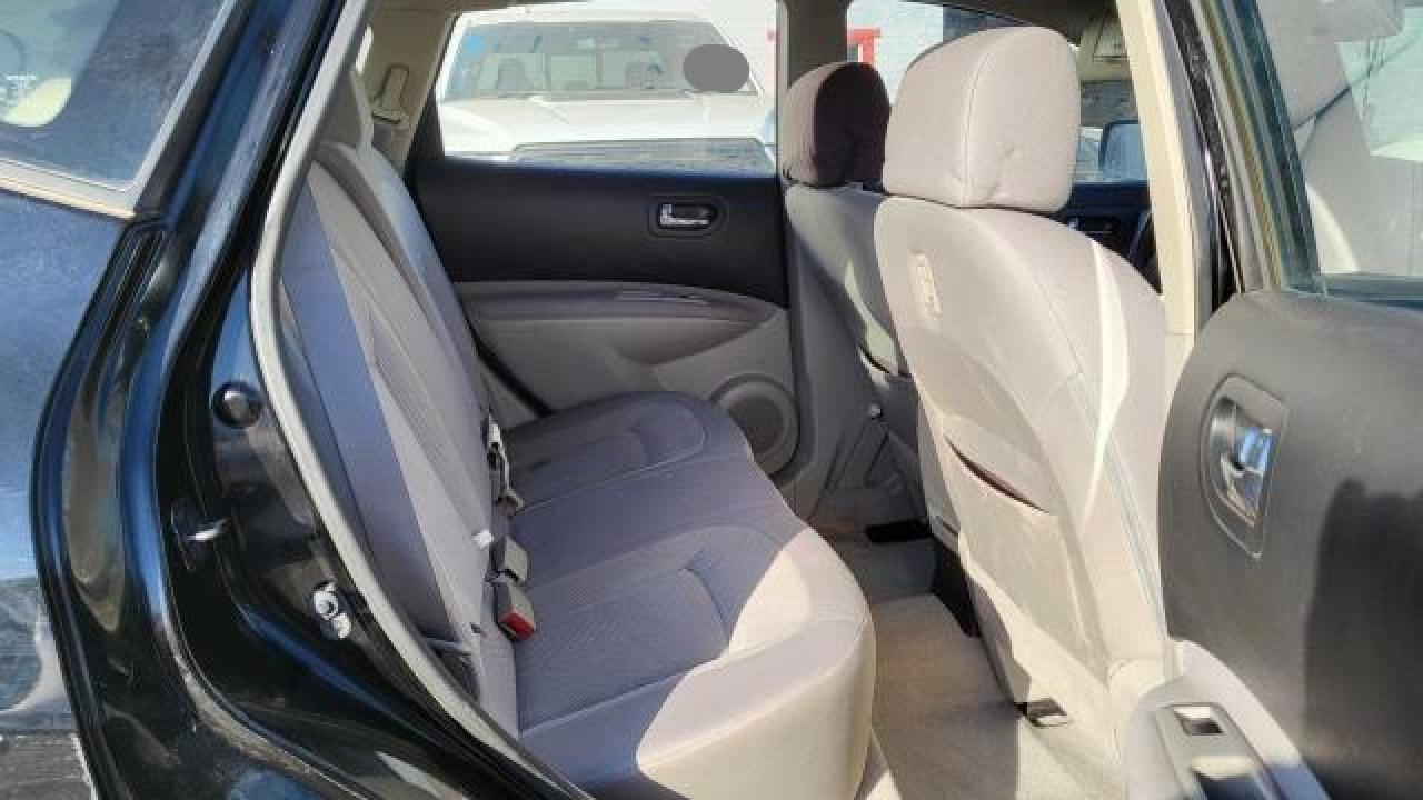 2013 NISSAN ROGUE S - Image 6