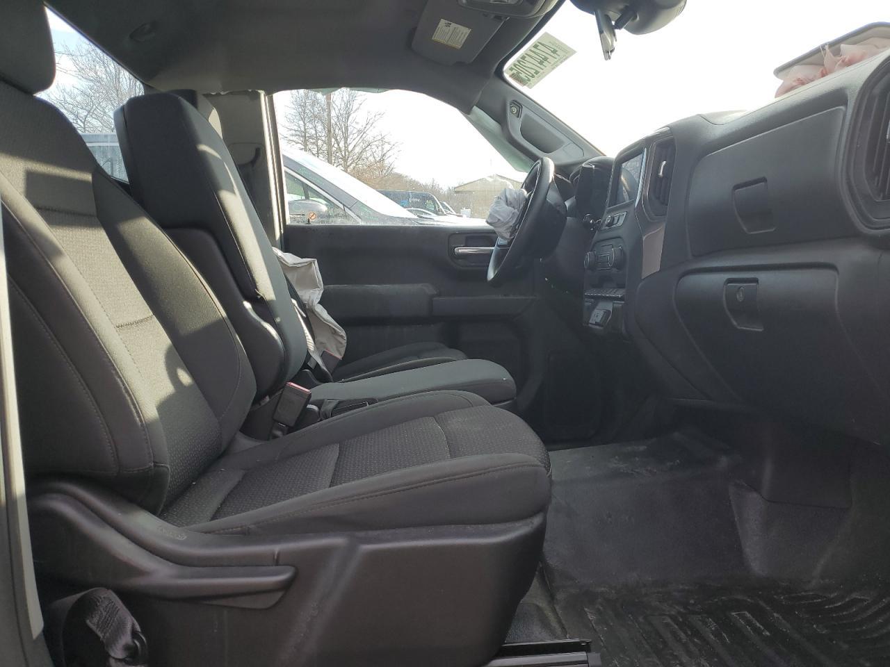 2023 CHEVROLET SILVERADO - Фото 7
