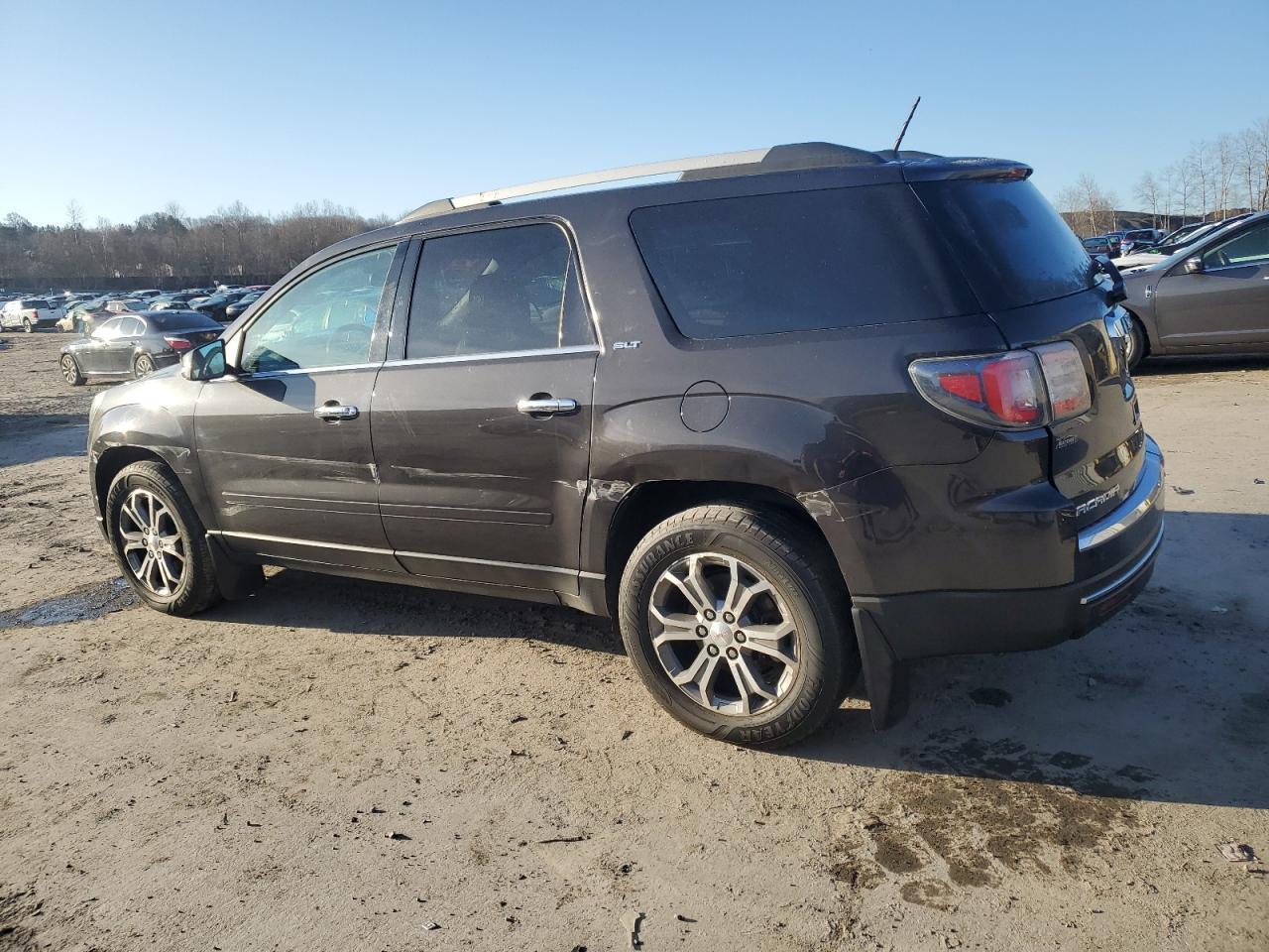 2016 GMC ACADIA SLT - Image 2
