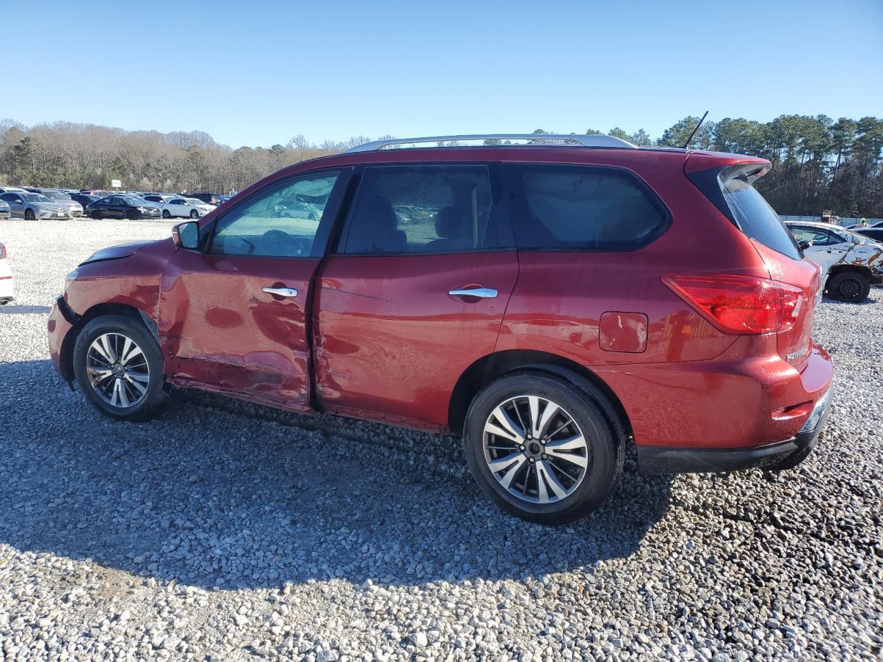 2017 NISSAN PATHFINDER - Фото 2