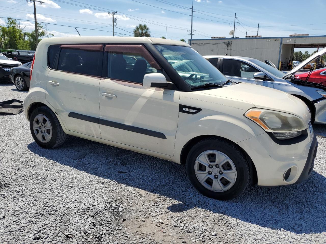 2013 KIA SOUL - Image 4