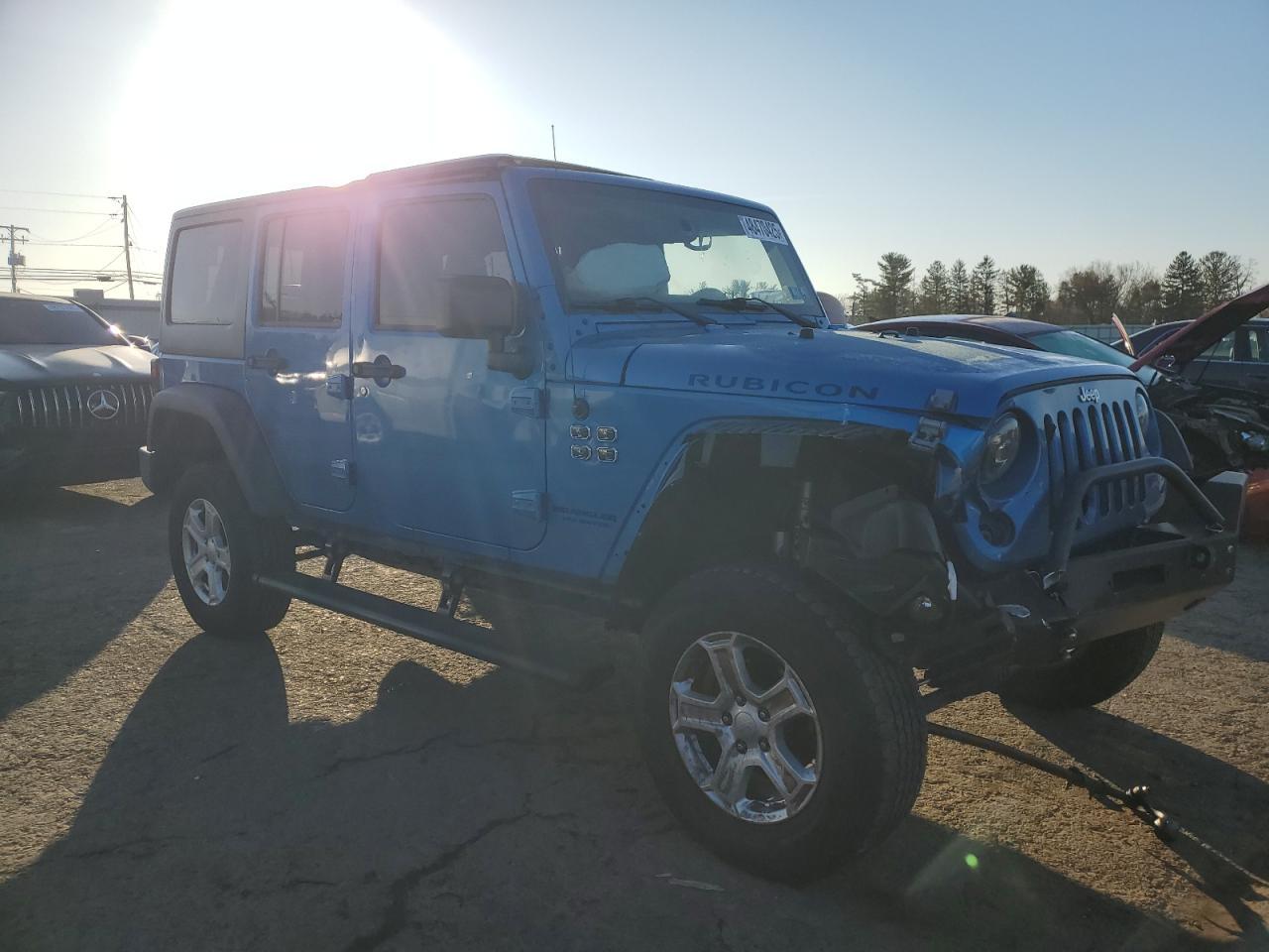 2015 JEEP WRANGLER U - Image 4