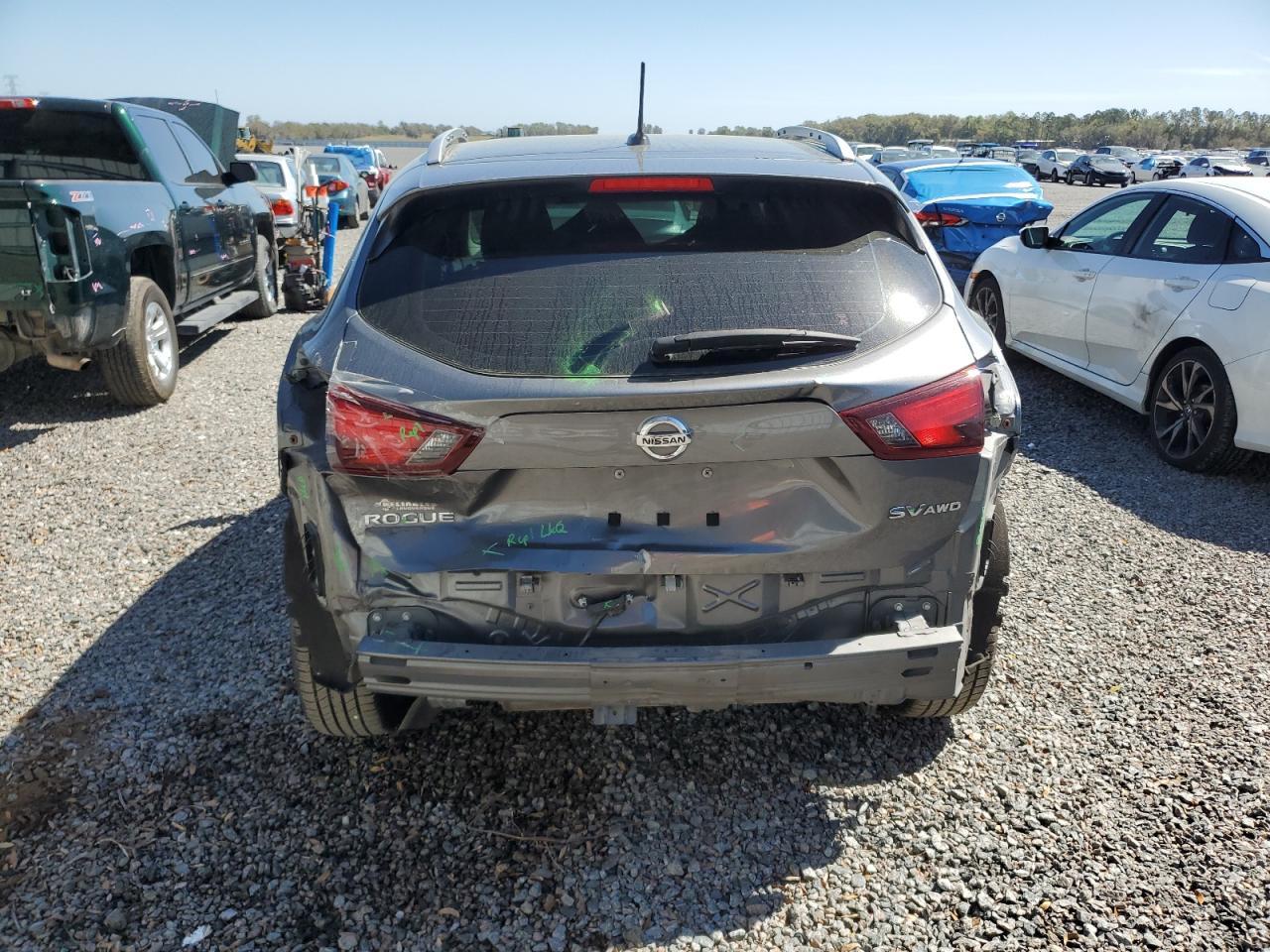 2017 NISSAN ROGUE SPOR - Image 6