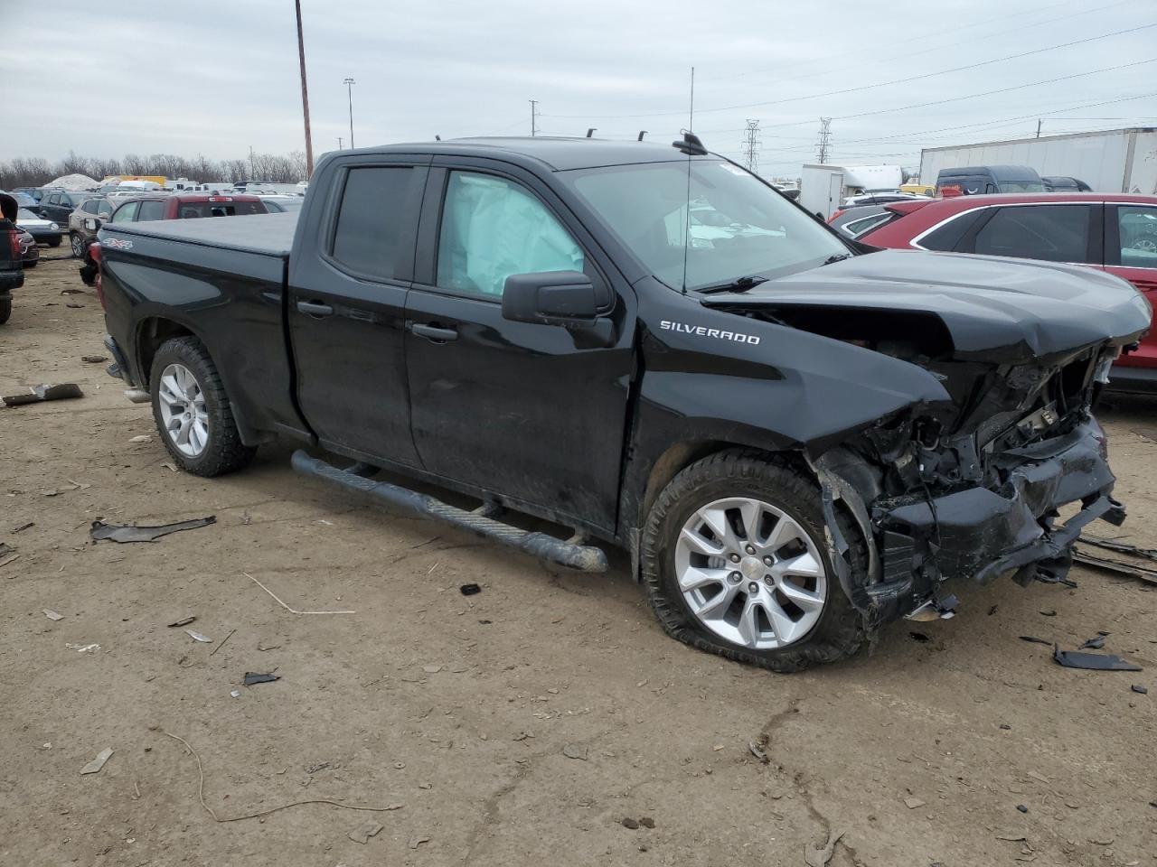 2019 CHEVROLET SILVERADO - Фото 4