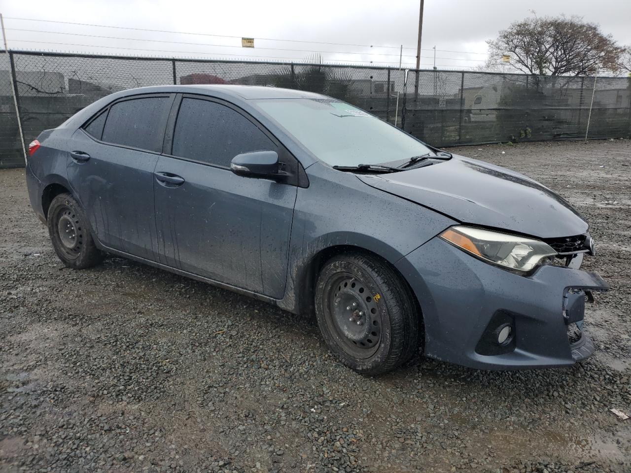 2014 TOYOTA COROLLA L - Image 4