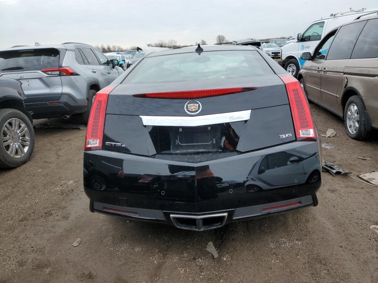 2011 CADILLAC CTS PREMIU - Image 6