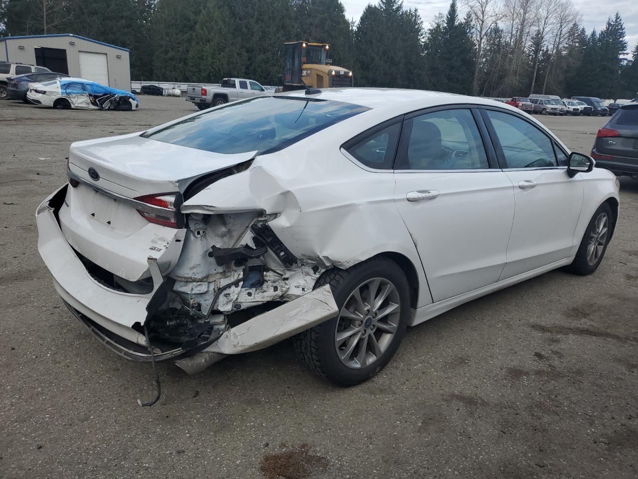 2017 FORD FUSION SE - Фото 3