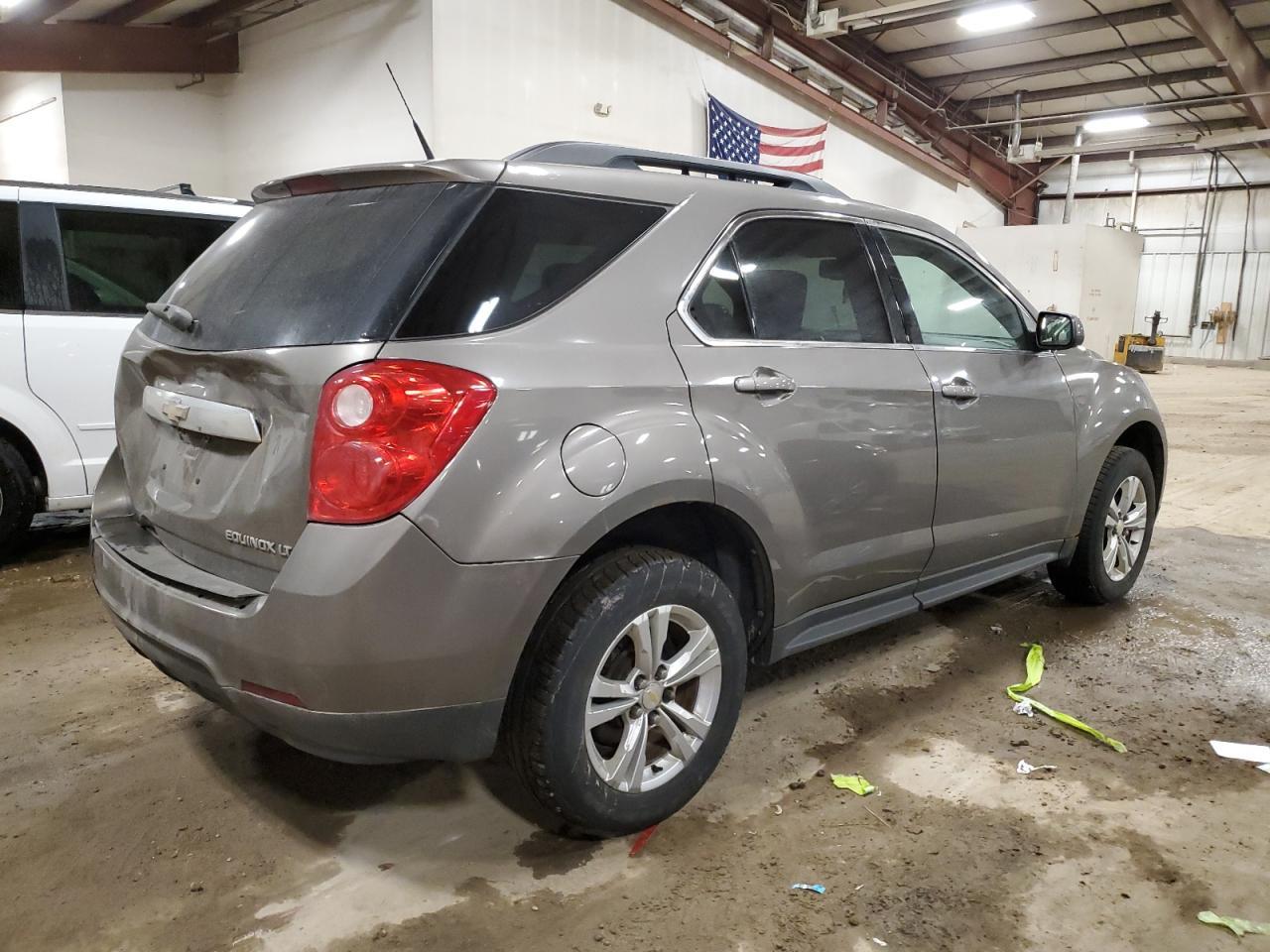 2011 CHEVROLET EQUINOX LT - Image 3