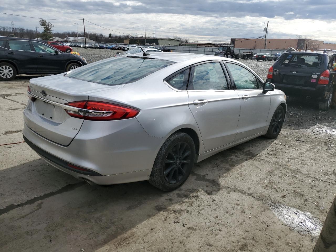 2017 FORD FUSION SE - Фото 3