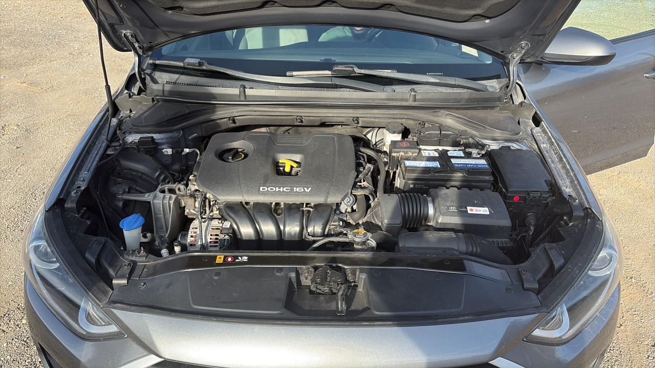 2018 HYUNDAI ELANTRA SE - Фото 7