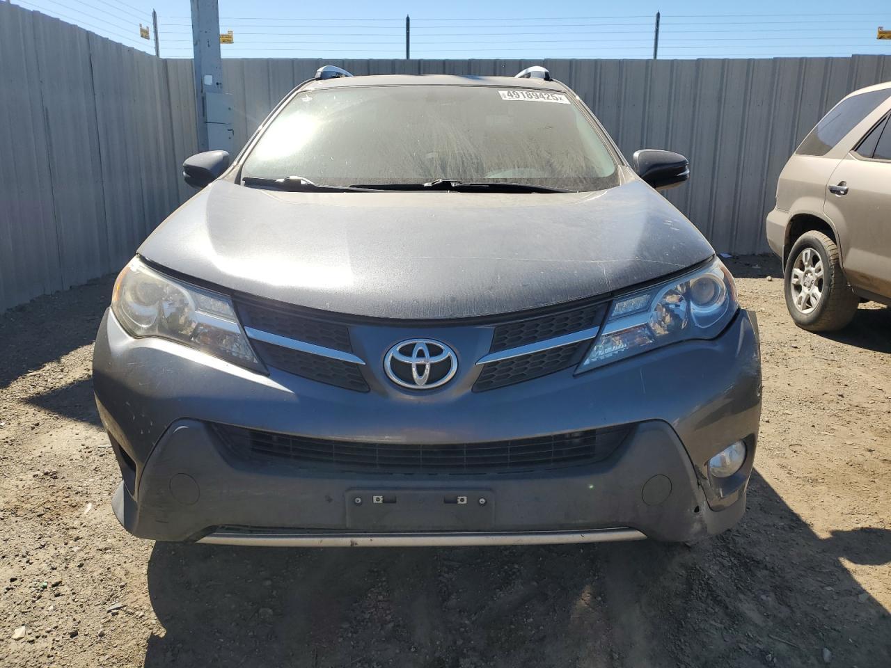 2015 TOYOTA RAV4 XLE - Image 5