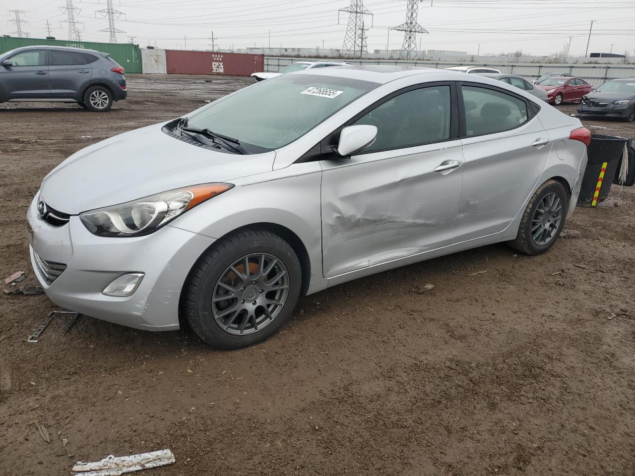 2013 HYUNDAI ELANTRA GL