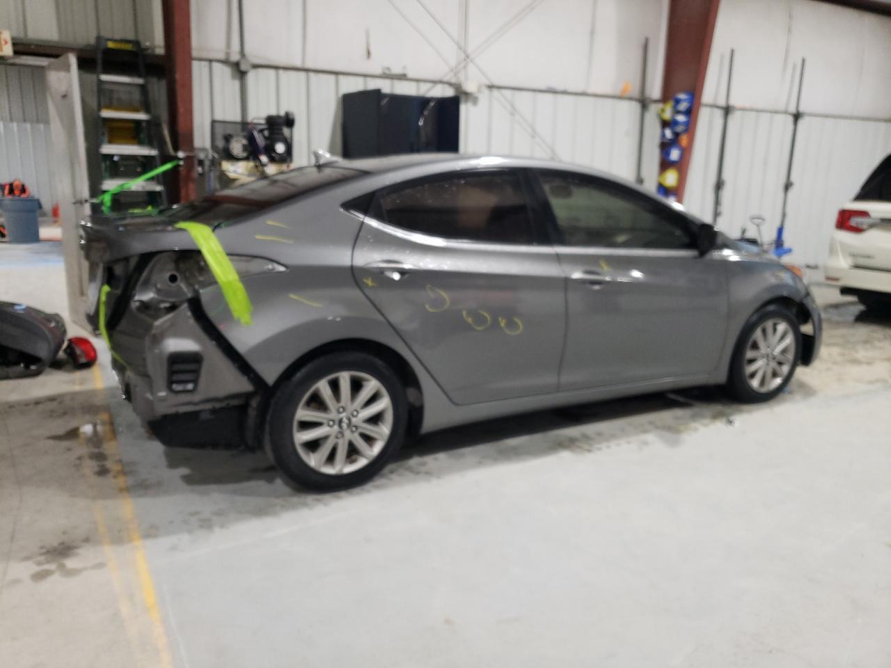2014 HYUNDAI ELANTRA SE - Image 3