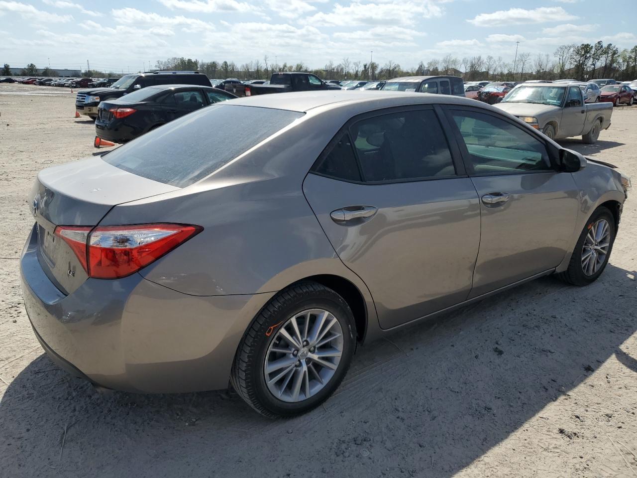 2015 TOYOTA COROLLA L - Фото 3