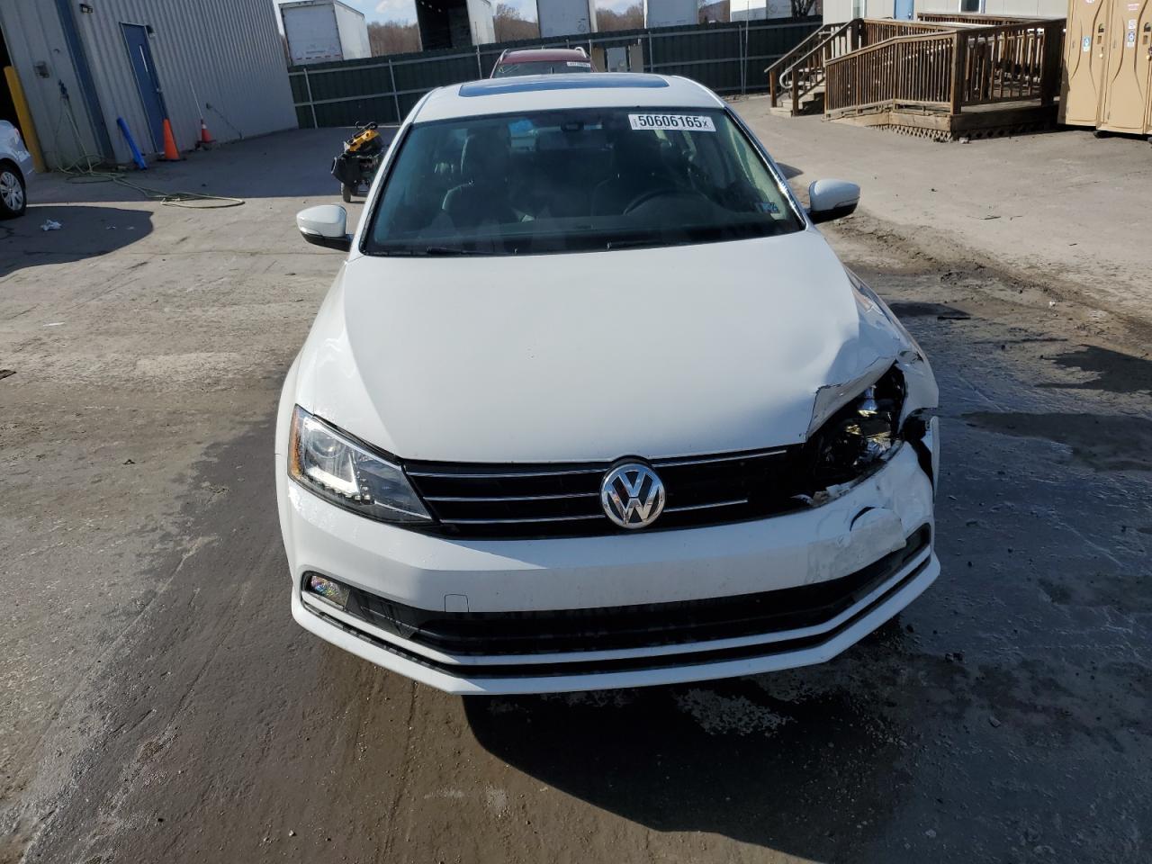 2016 VOLKSWAGEN JETTA SEL - Фото 5