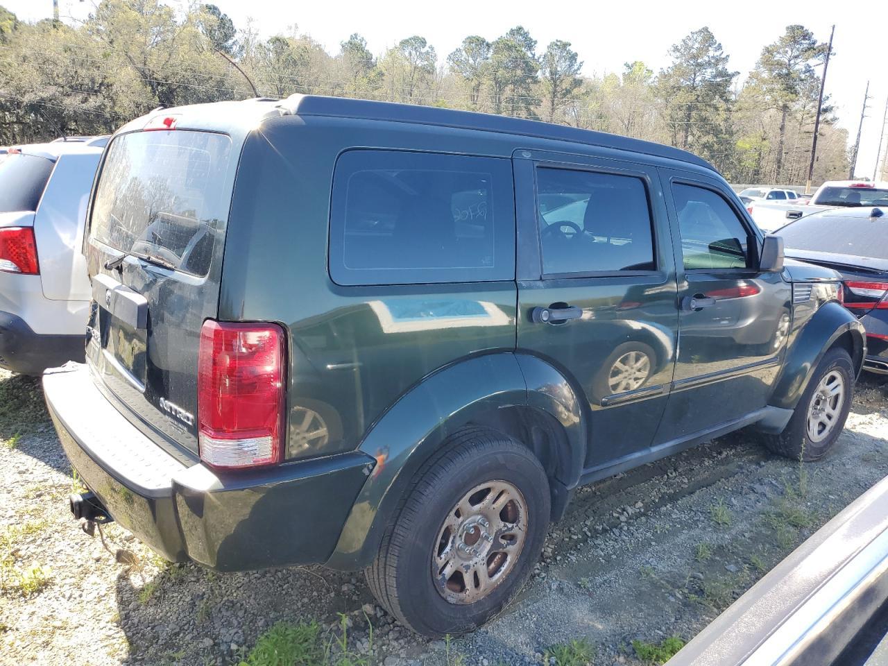 2010 DODGE NITRO SE - Фото 3