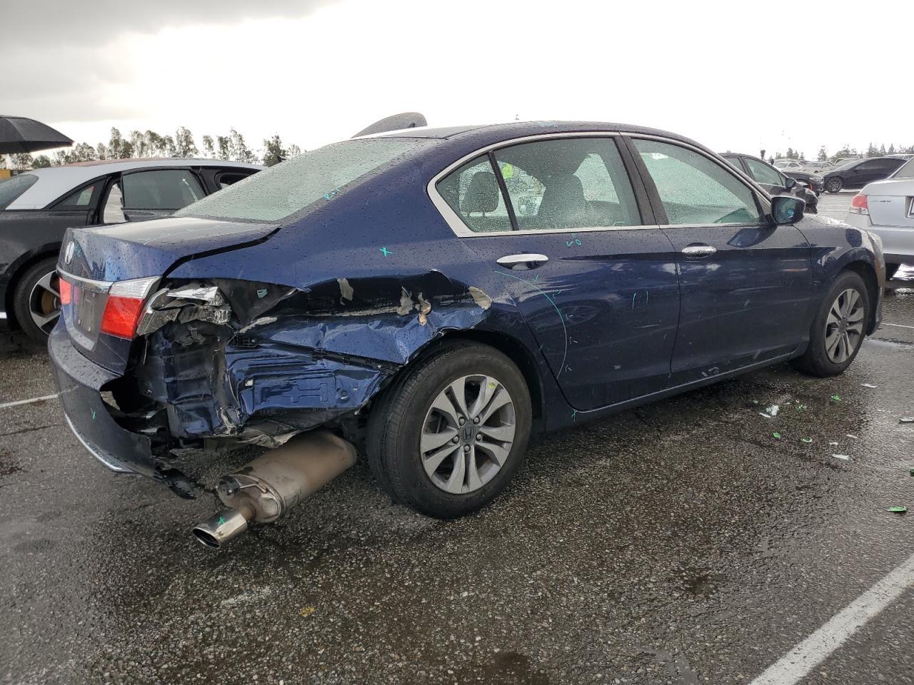 2014 HONDA ACCORD LX - Image 3