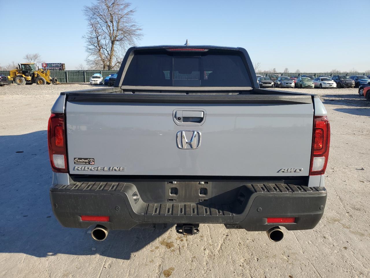 2022 HONDA RIDGELINE - Фото 6