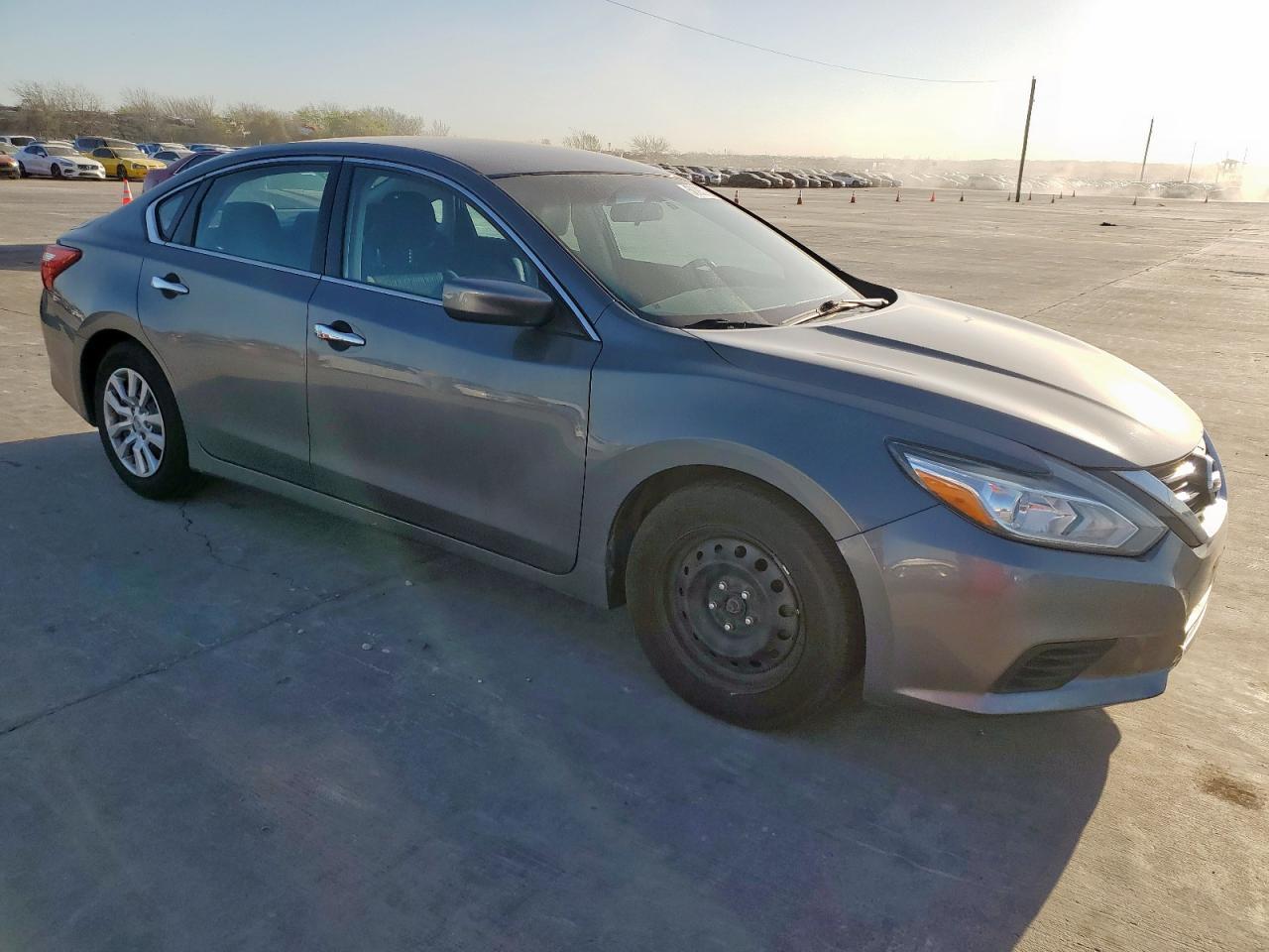 2017 NISSAN ALTIMA 2.5 - Image 4