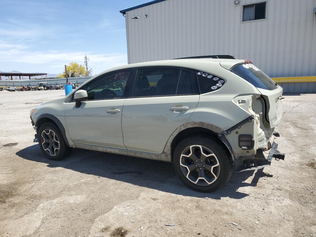 2014 SUBARU XV CROSSTR - Image 2