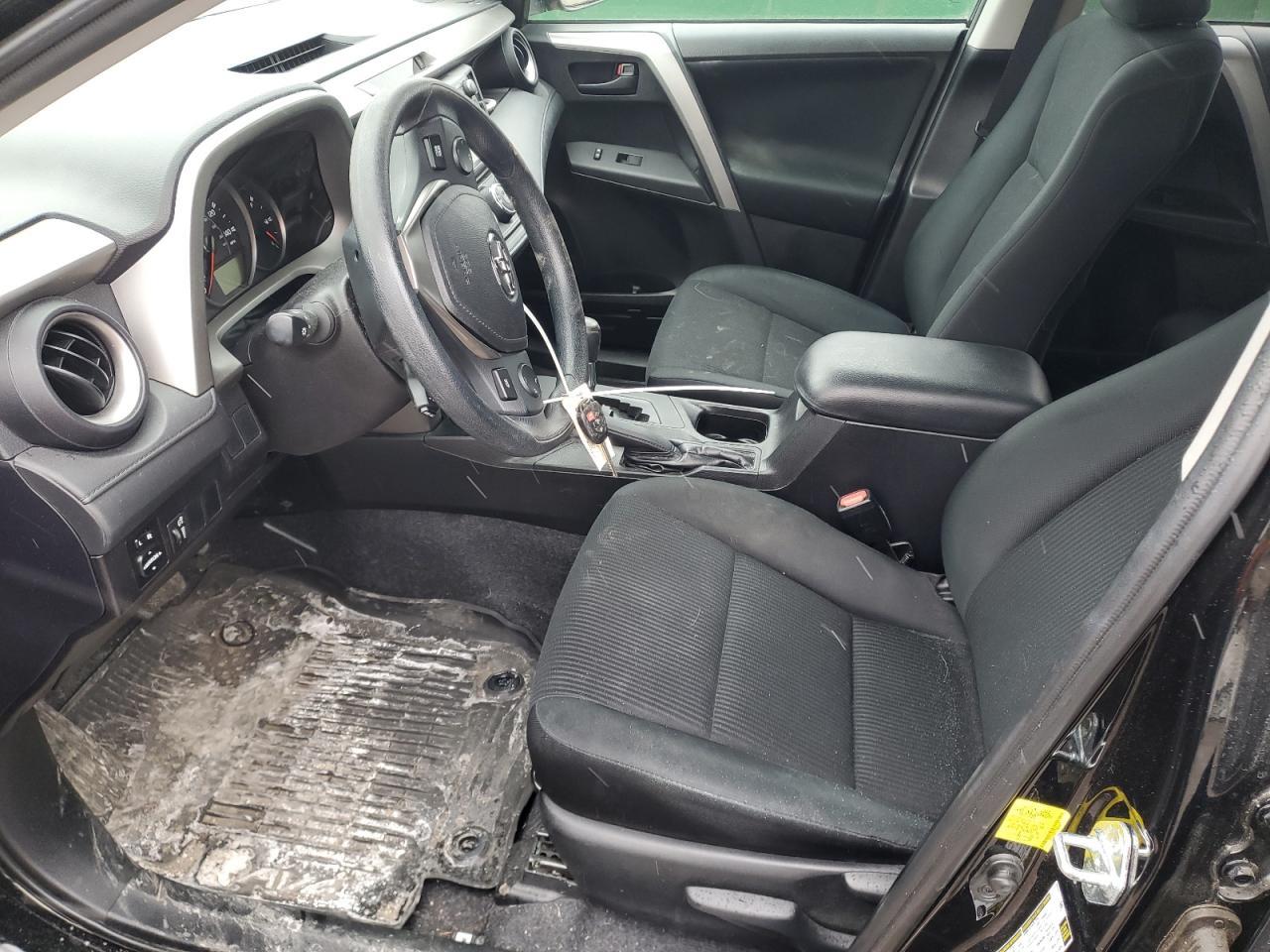 2016 TOYOTA RAV4 LE - Фото 7