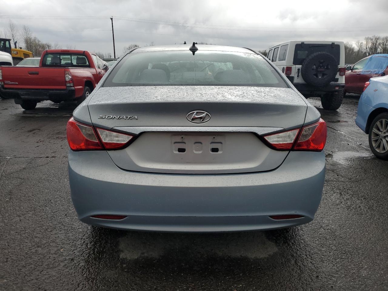 2013 HYUNDAI SONATA GLS - Image 6