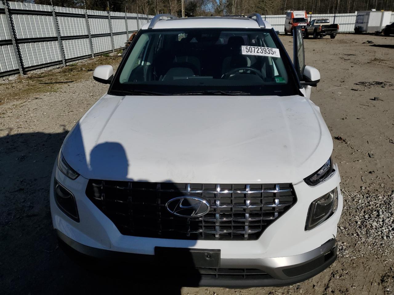 2022 HYUNDAI VENUE SEL - Фото 5