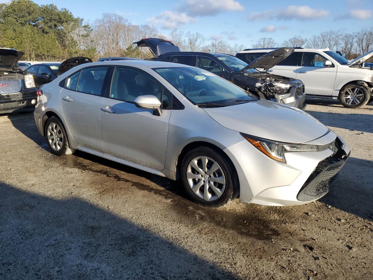 2021 TOYOTA COROLLA LE - Фото 4