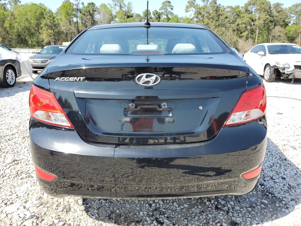 2017 HYUNDAI ACCENT SE - Image 6