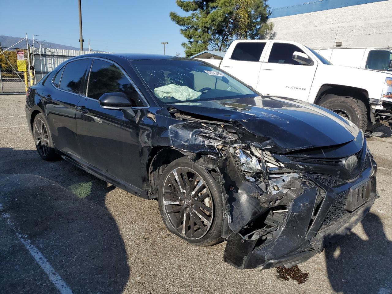 2018 TOYOTA CAMRY XSE - Image 4