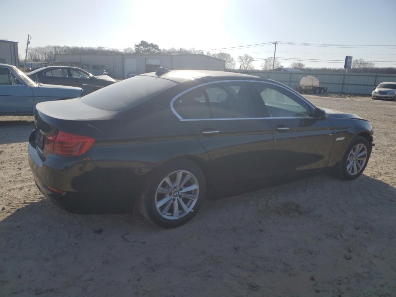 2016 BMW 528 I - Фото 3