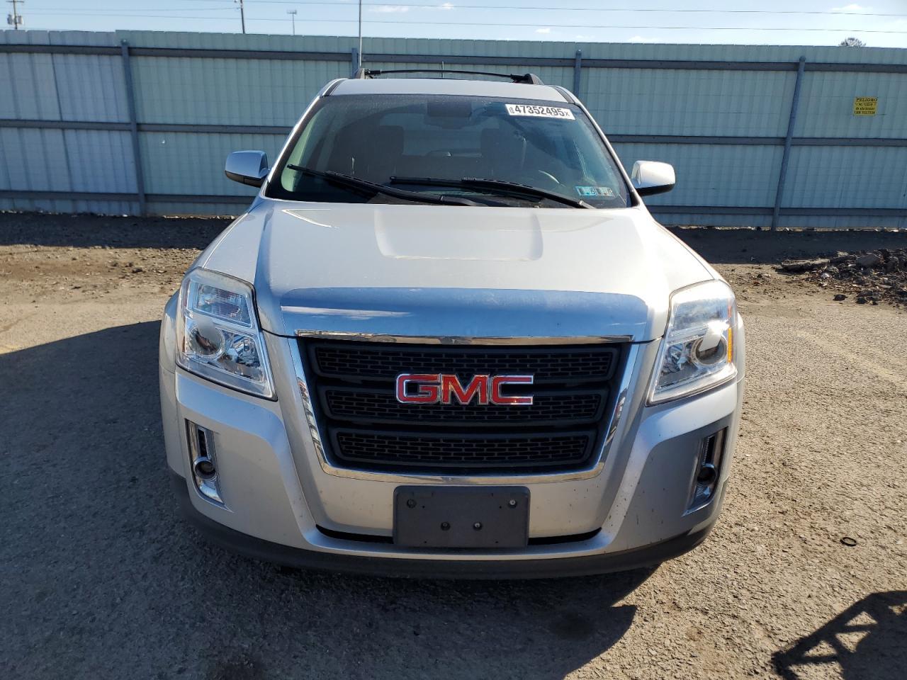 2014 GMC TERRAIN SL - Image 5