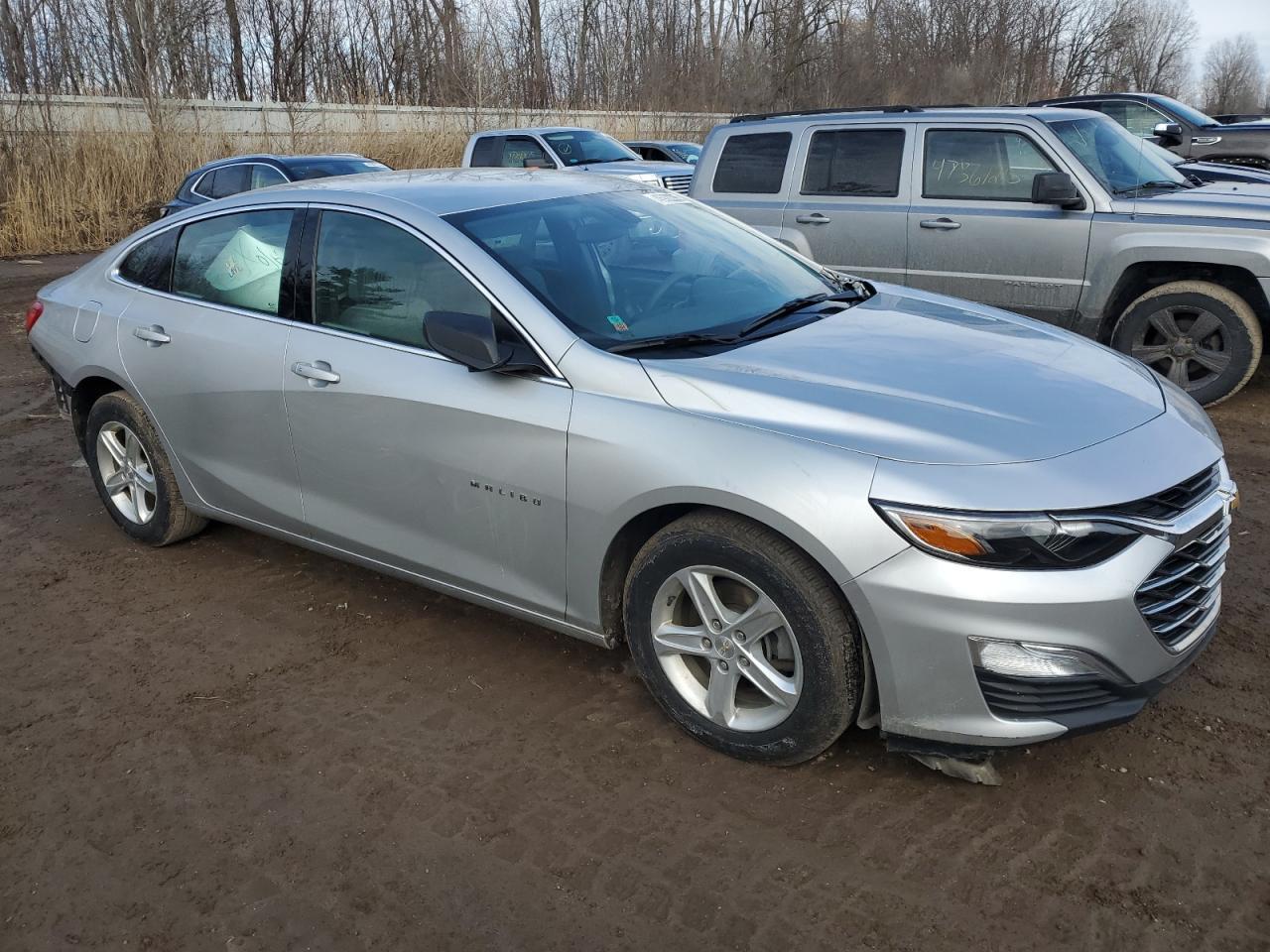 2019 CHEVROLET MALIBU LS - Фото 4