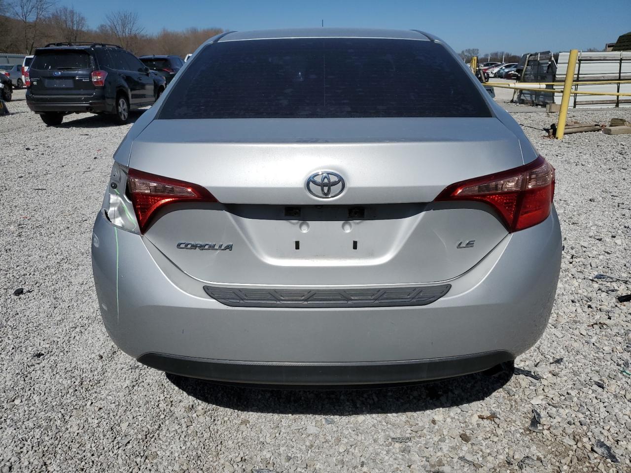 2018 TOYOTA COROLLA L - Фото 6
