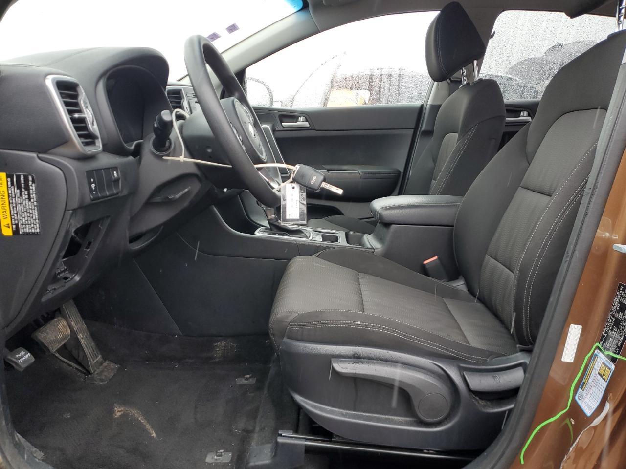 2017 KIA SPORTAGE L - Image 7