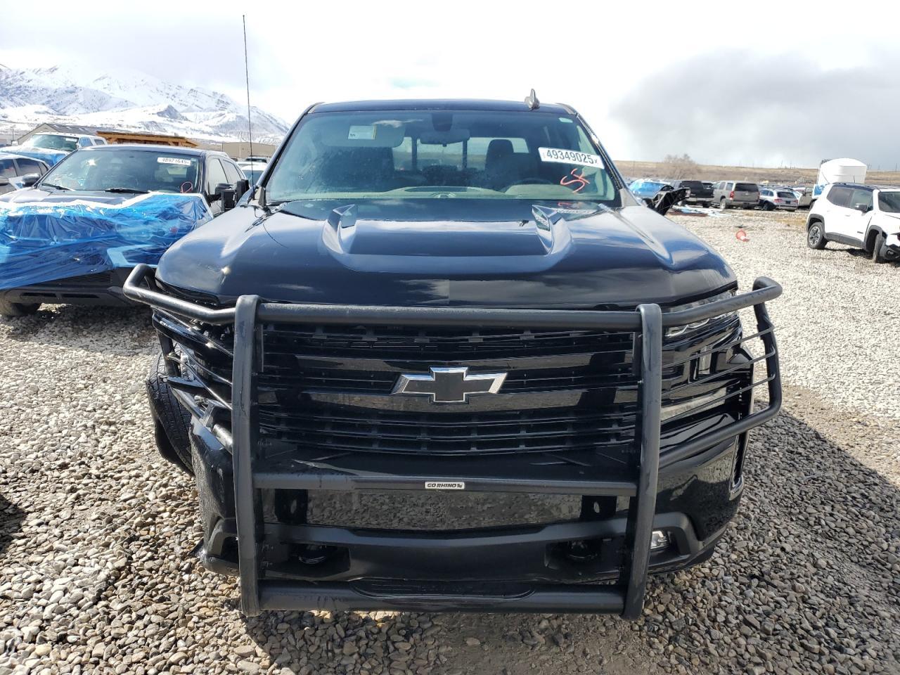 2021 CHEVROLET SILVERADO - Фото 5