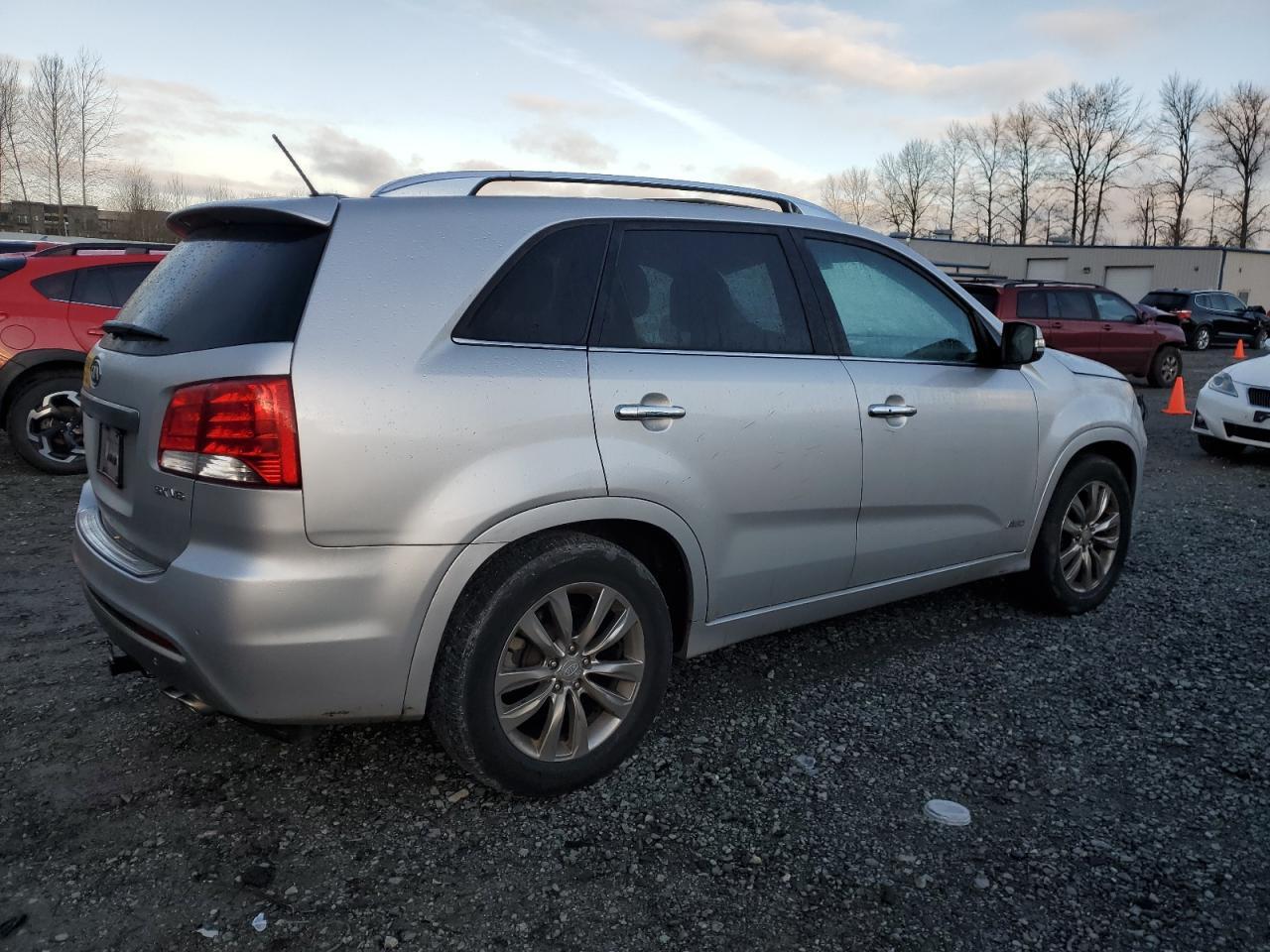 2012 KIA SORENTO SX - Image 3