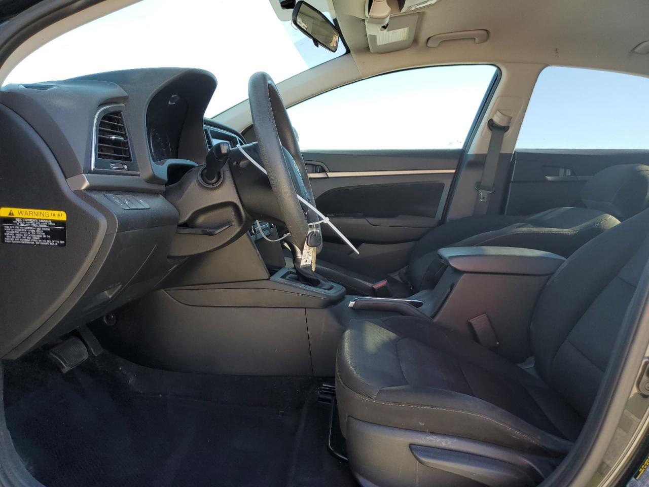 2018 HYUNDAI ELANTRA SE - Image 7