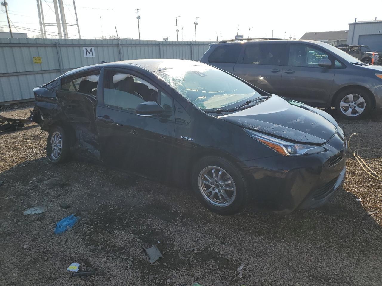 2019 TOYOTA PRIUS - Image 4