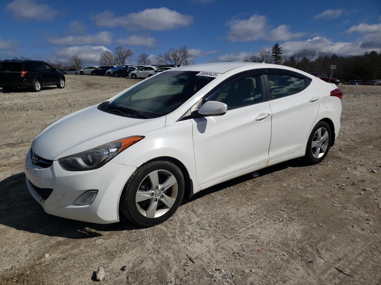 2013 HYUNDAI ELANTRA GL