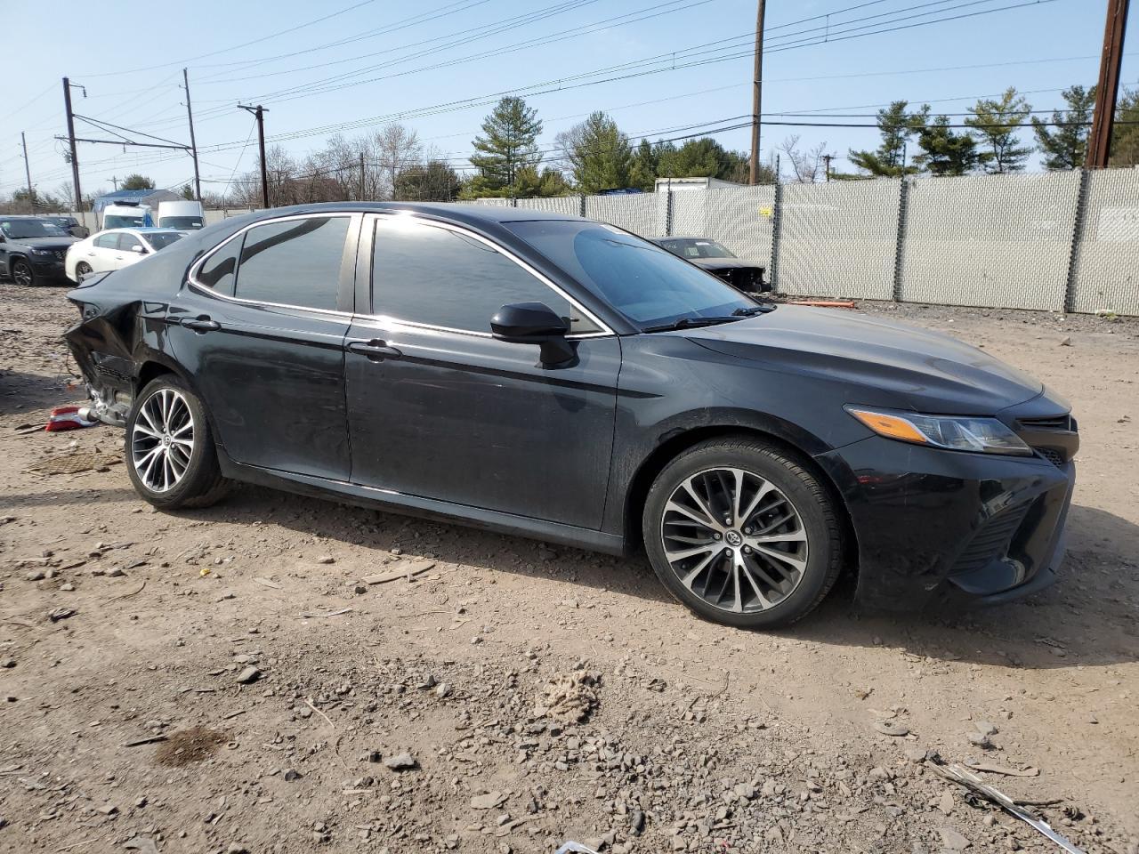 2019 TOYOTA CAMRY L - Фото 4