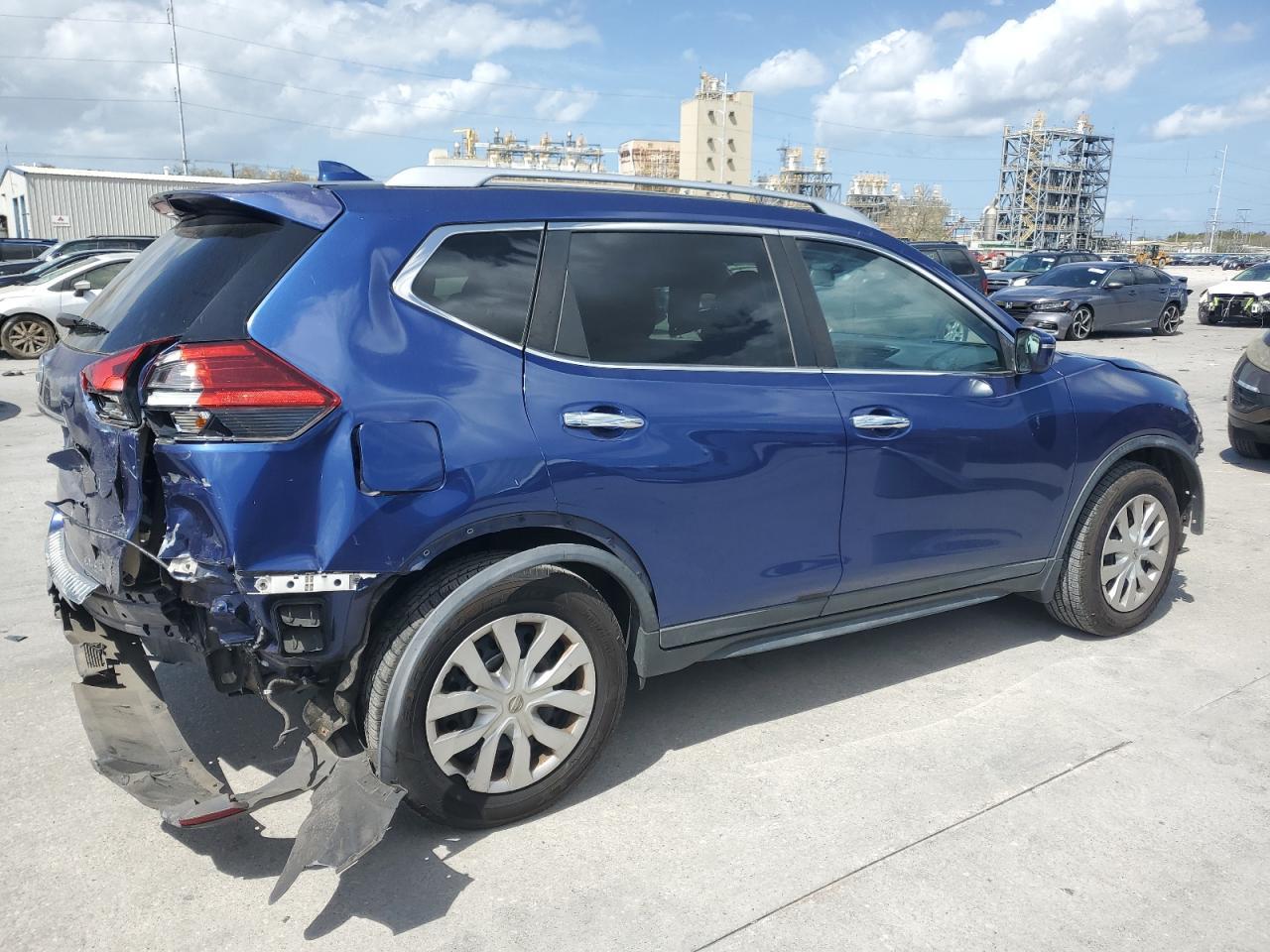 2017 NISSAN ROGUE S - Image 3