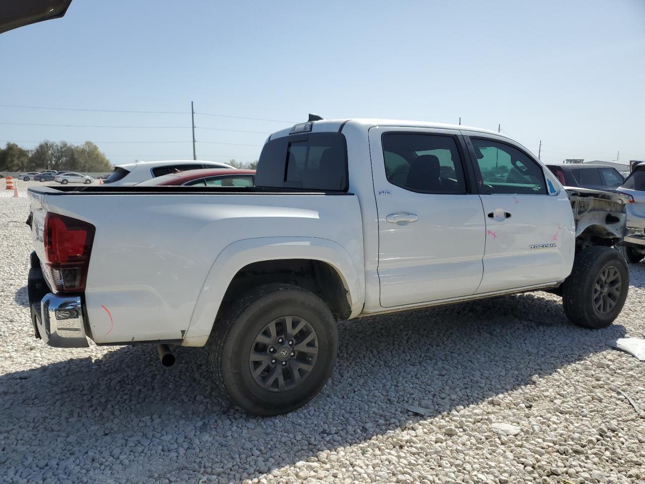 2019 TOYOTA TACOMA DOU - Image 3