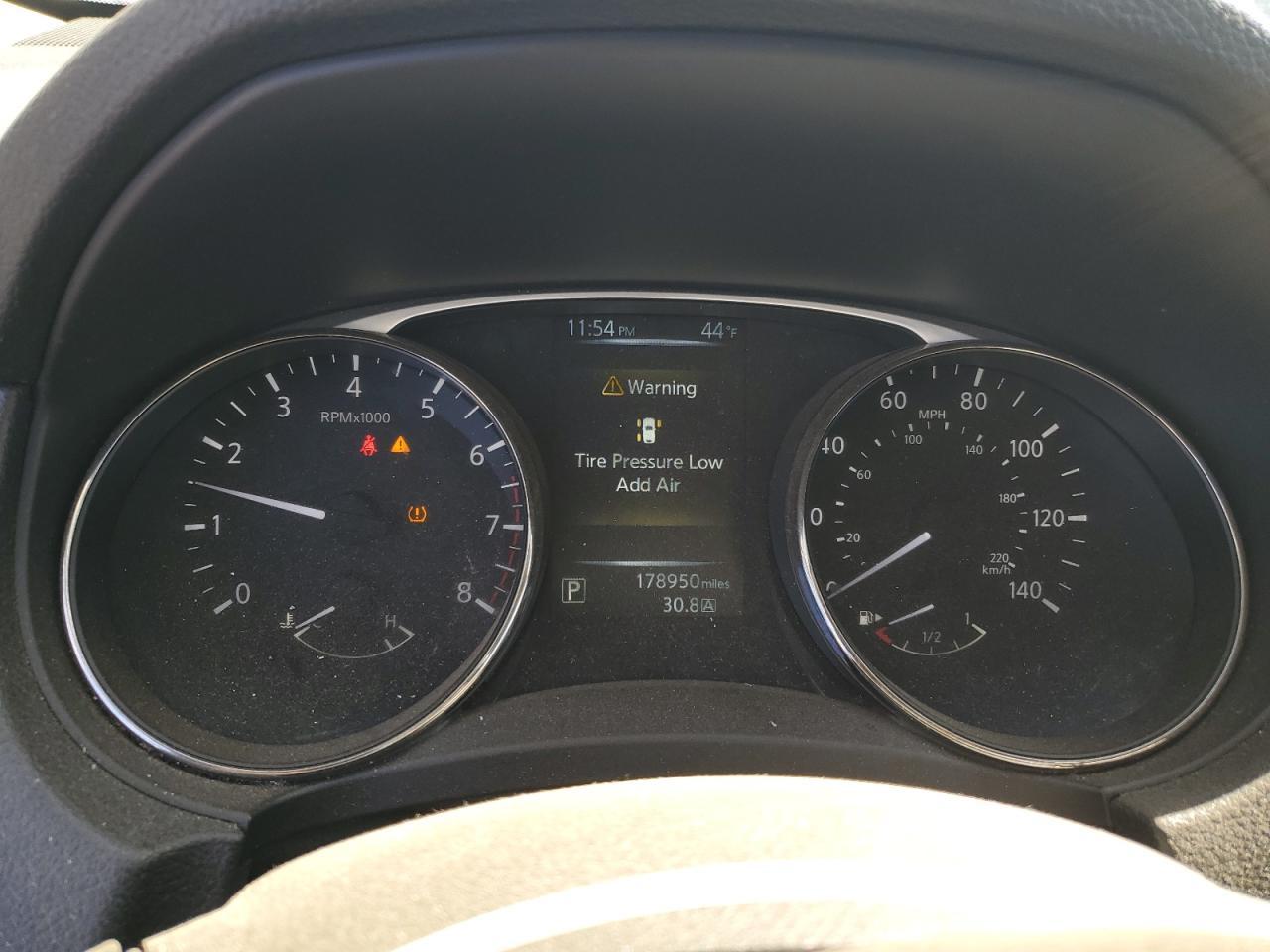 2016 NISSAN ROGUE S
