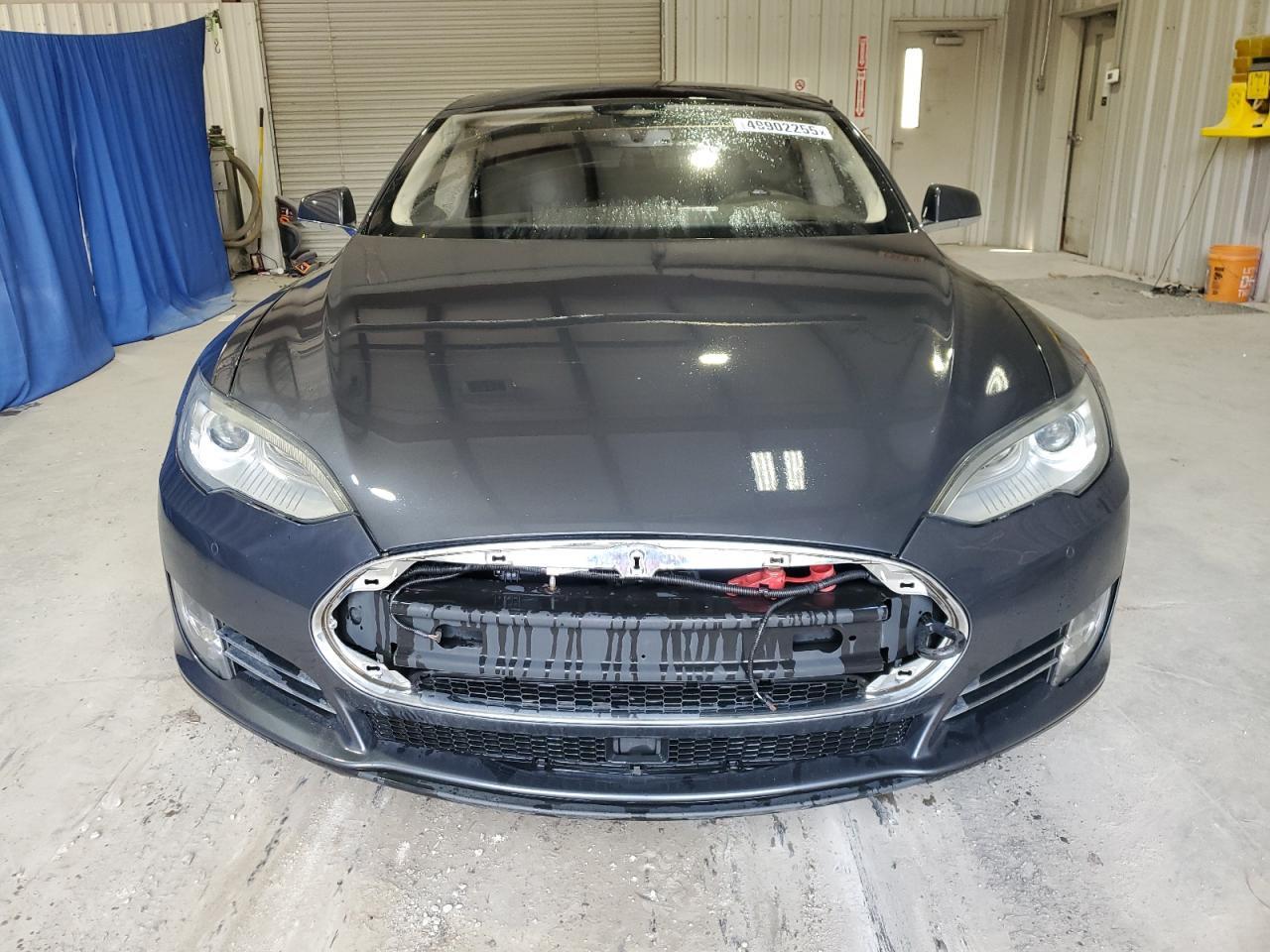 2015 TESLA MODEL S 60 - Image 5