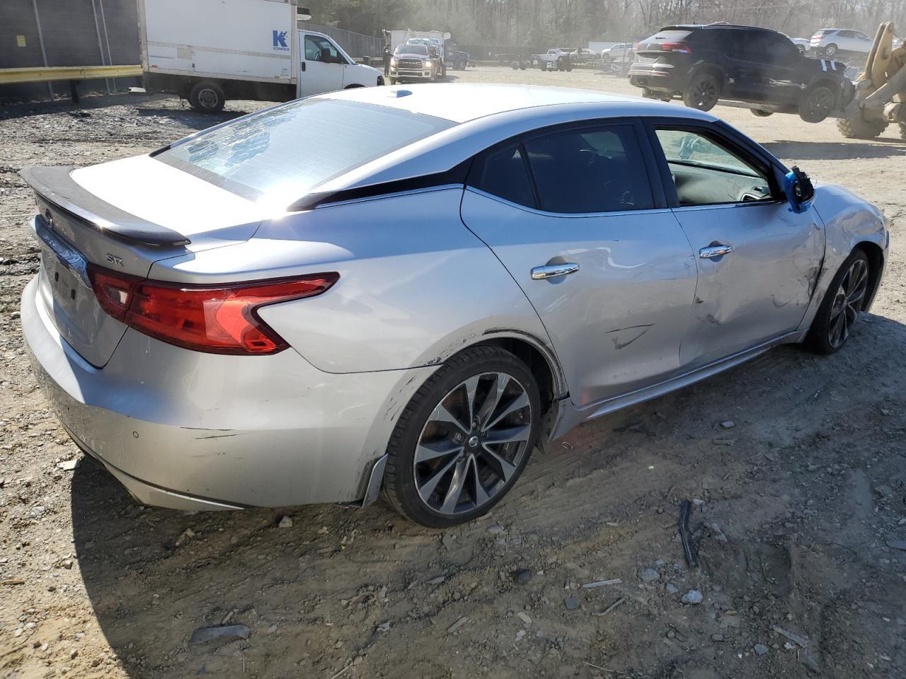 2016 NISSAN MAXIMA 3.5 - Фото 3