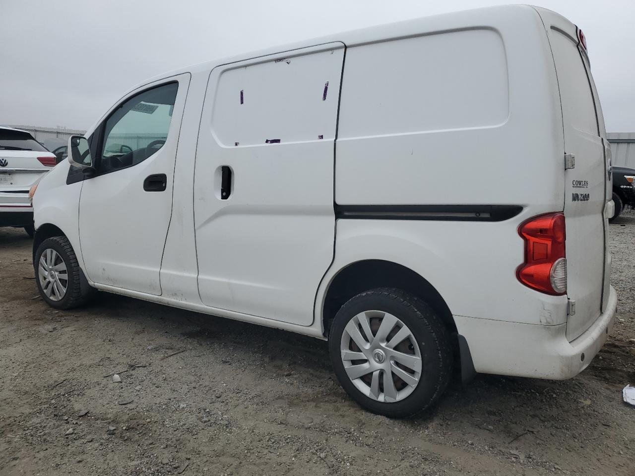 2015 NISSAN NV200 2.5S - Фото 2