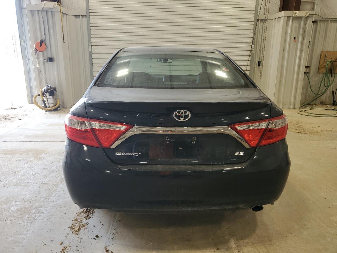 2016 TOYOTA CAMRY LE - Image 6